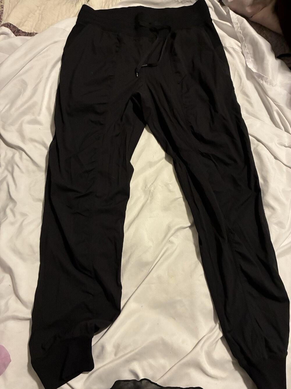 Lululemon Dance Studio Mid-Rise Jogger - Size 8